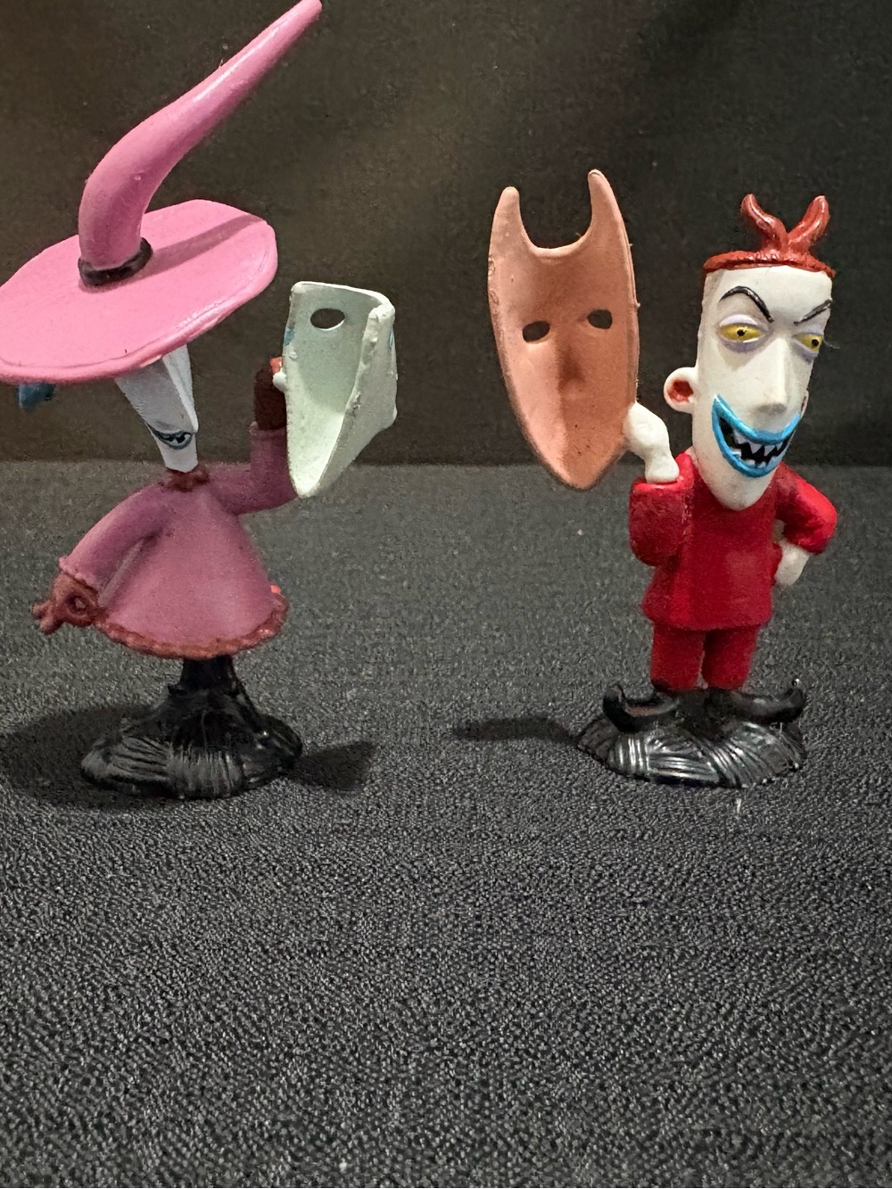 VTG 93 Halloween shock & Lock devil W/ Masks Nightmare Before Christmas Figure - Picture 2 of 6